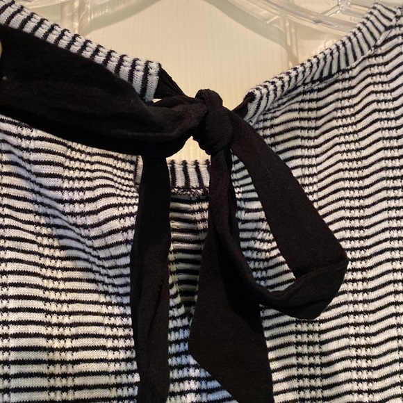 Loft Short Sleeved Dress - Picture 6 of 9